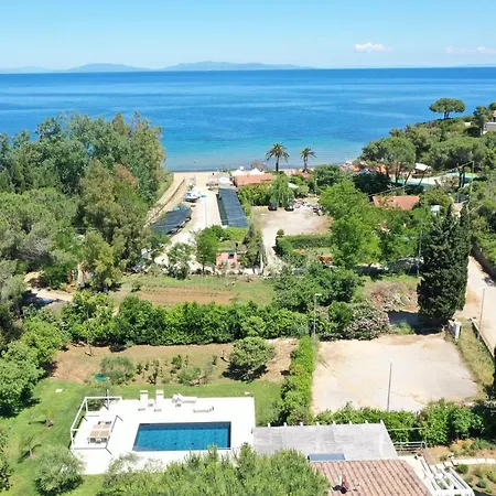 Giomoa Beach Front - D&c Certified Villa