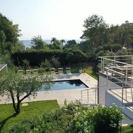 Giomoa Beach Front - Dca Certified And Guaranteed * 카폴리베리